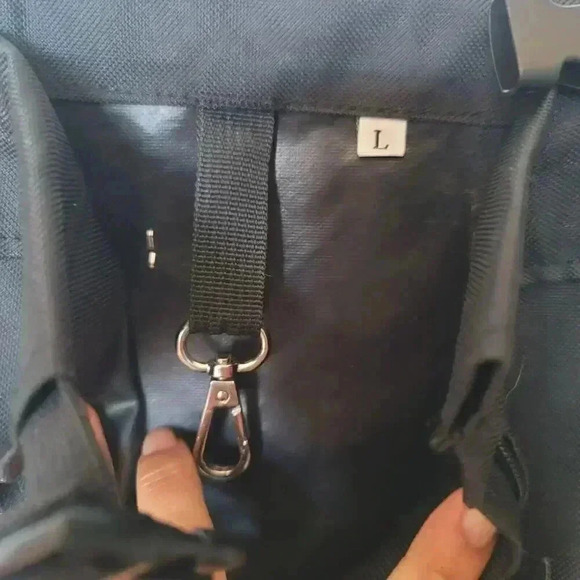 L.D. DOG Breathable Pet Dog Carrier Bag Small - Large Dogs Backpack - Picture 4 of 11